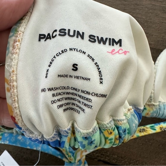 NWT Pacsun Eco size Small Blue Floral Erica Triangle Bikini Top Swimsuit New - Picture 5 of 8